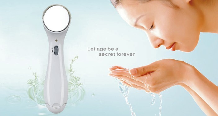HY-1209 Ions vibrating beauty device